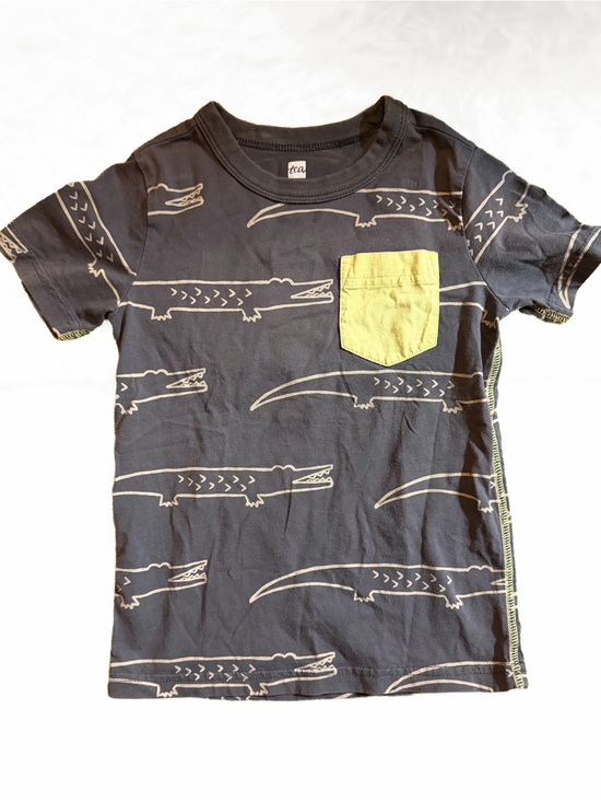 Tea Collection Other - Tea Collection Nile Crocodiles Gray Cotton Tee Shirt Size 5 Soft Sensory unisex